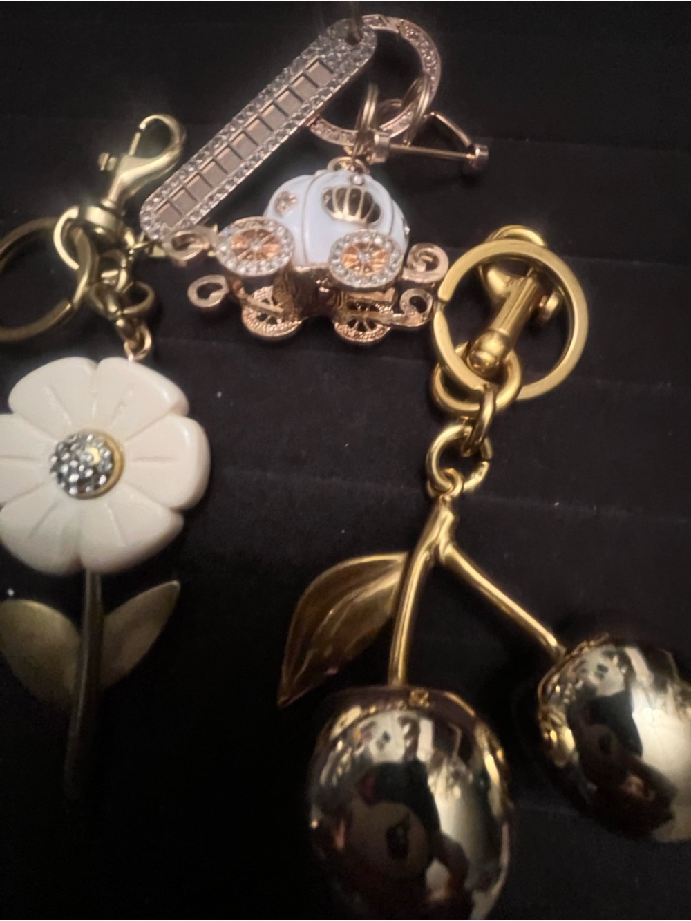 Gold Cherry & Cream Flower Keychain and Carriage keychain - Picture 4 of 6
